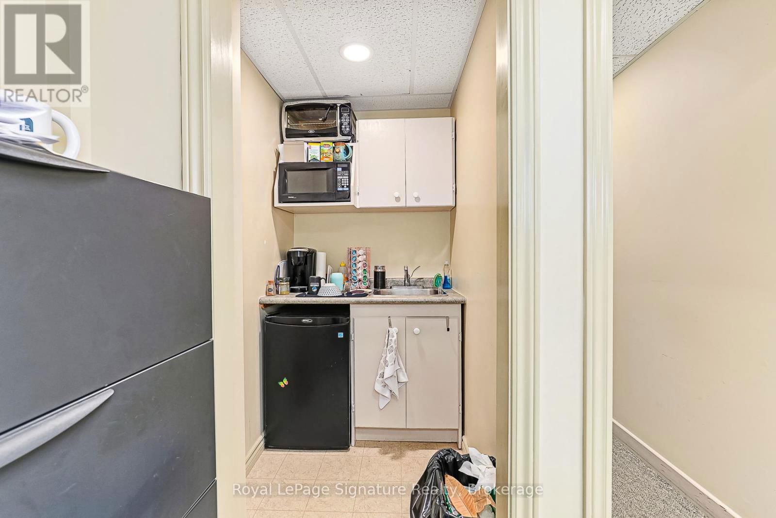 41 BRUCE STREET SOUTH Image 14