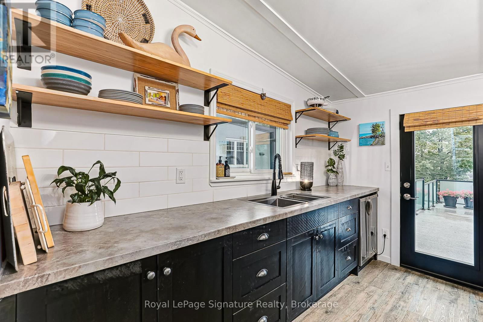 41 BRUCE STREET SOUTH Image 32