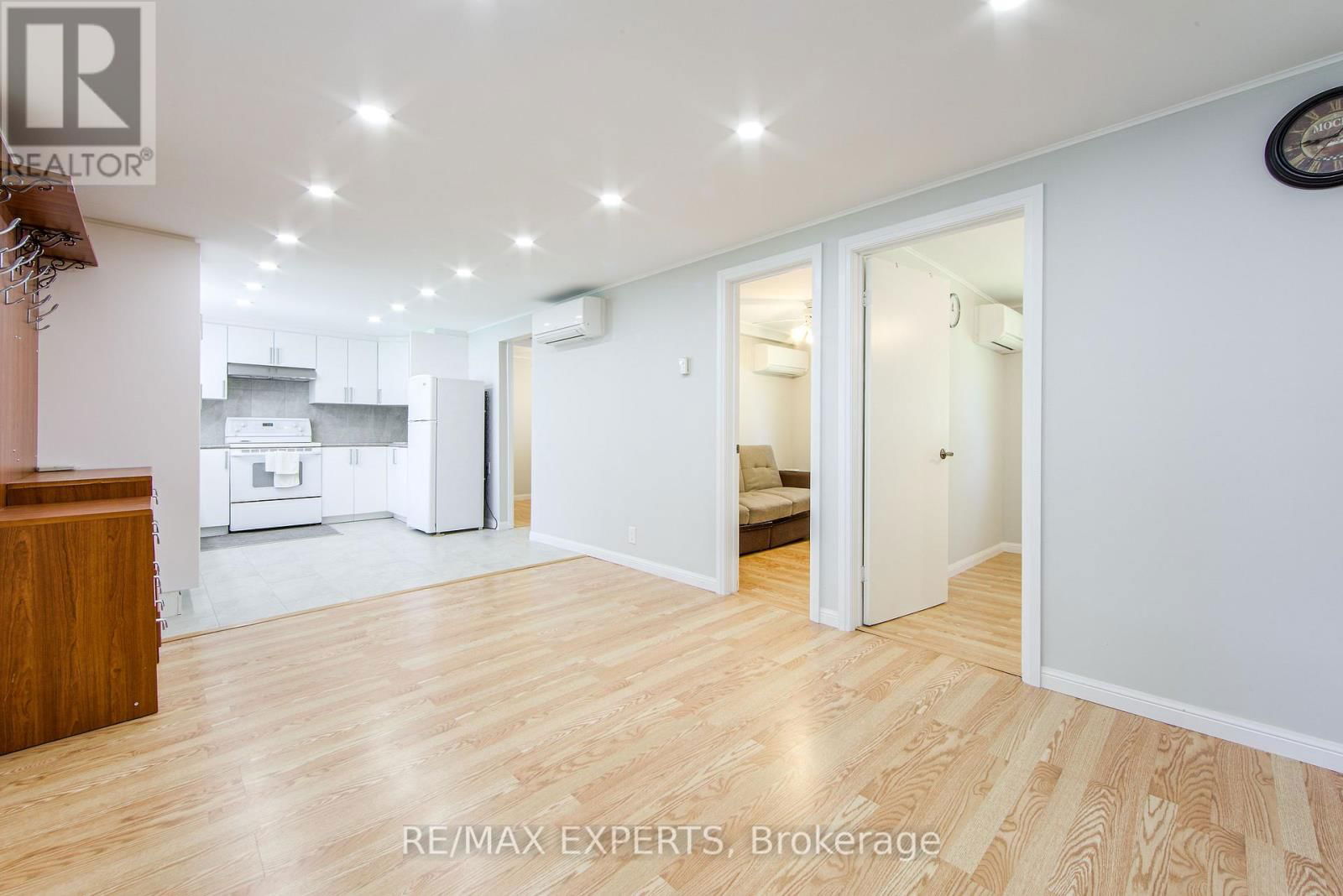 24 RIVERSIDE DRIVE Image 22