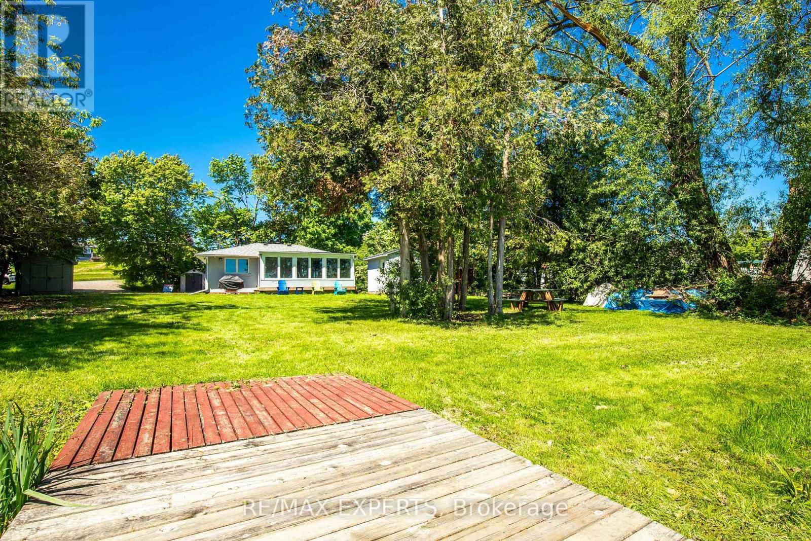 24 RIVERSIDE DRIVE Image 9
