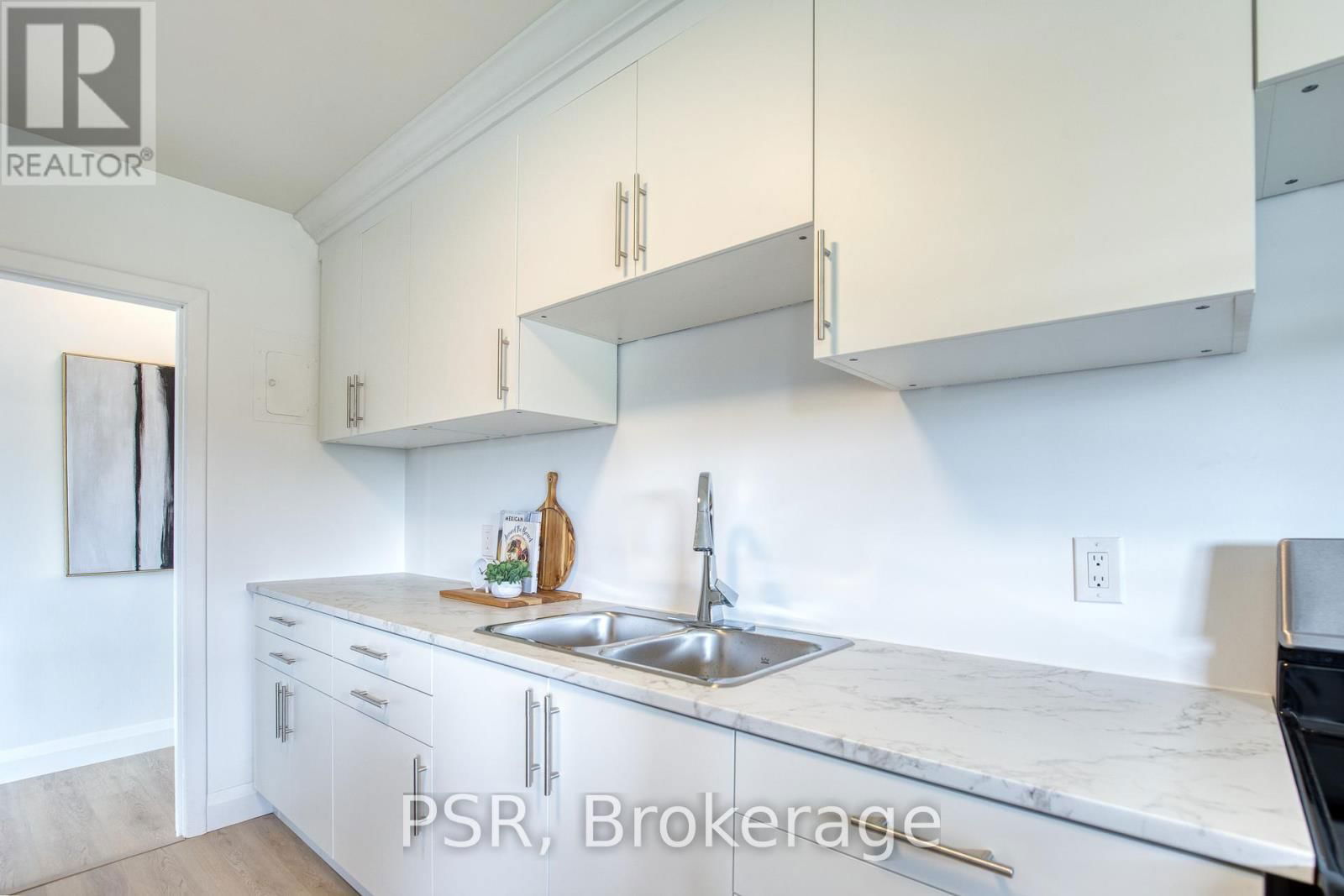 514 KRUG STREET Image 6