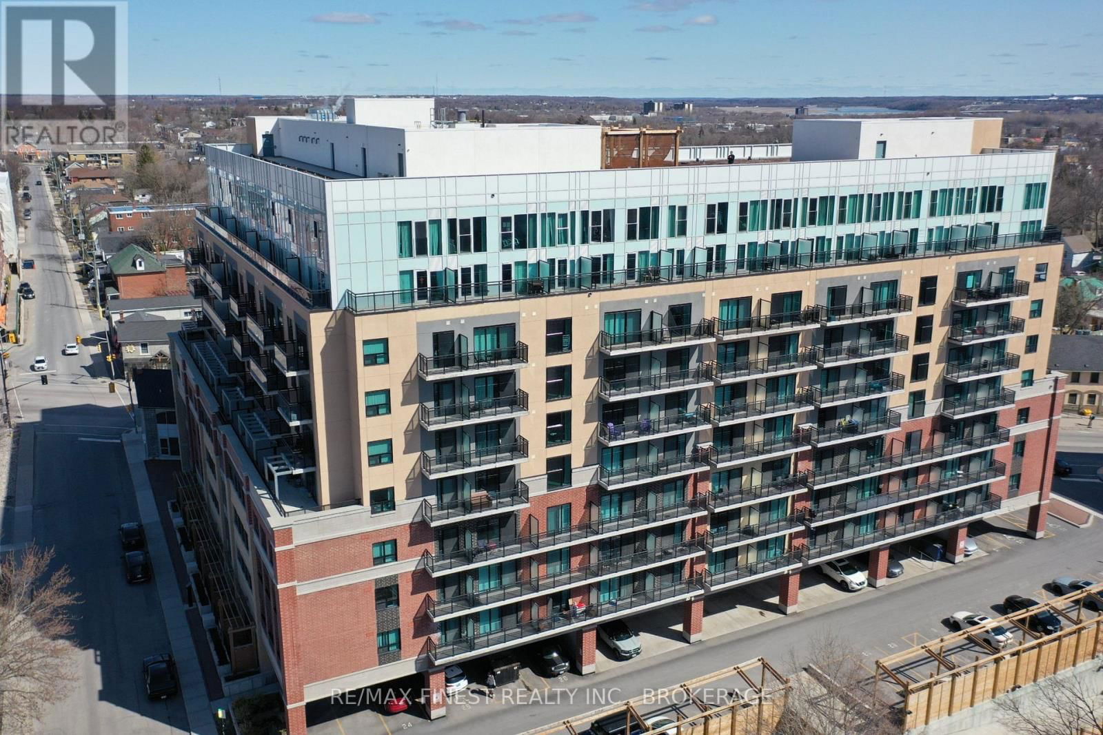 1031 - 652 PRINCESS STREET Image 1