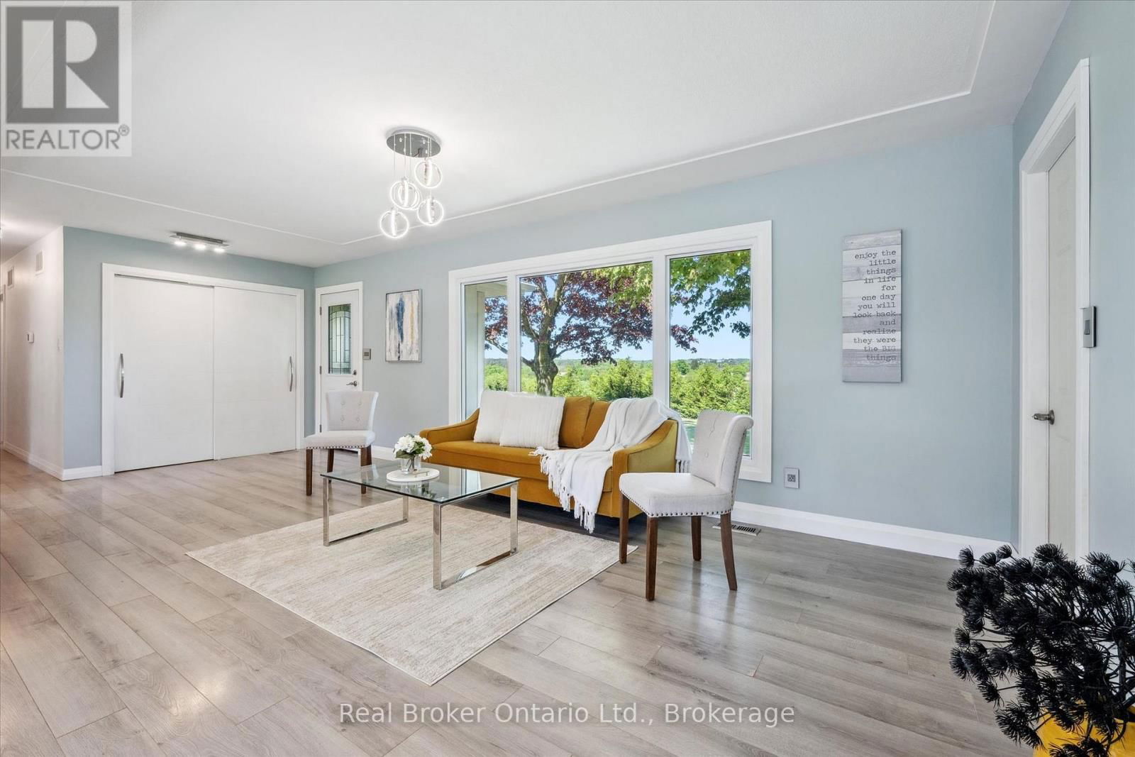 9435 WELLINGTON ROAD 22 Image 10