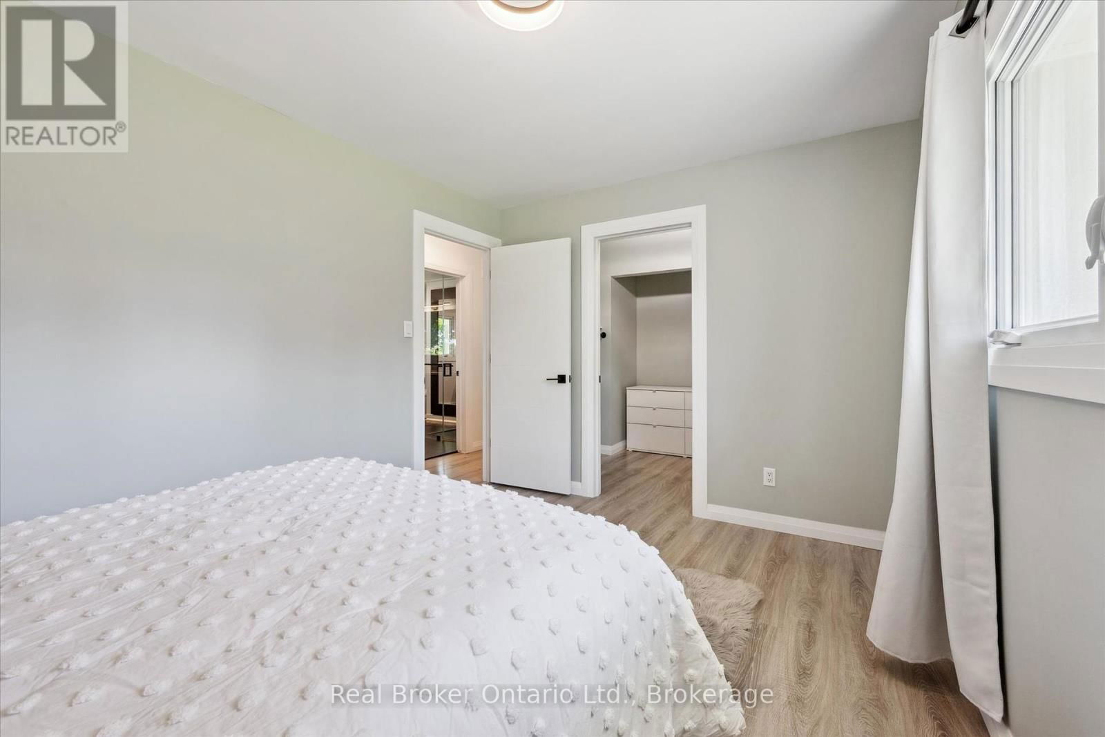 9435 WELLINGTON ROAD 22 Image 20