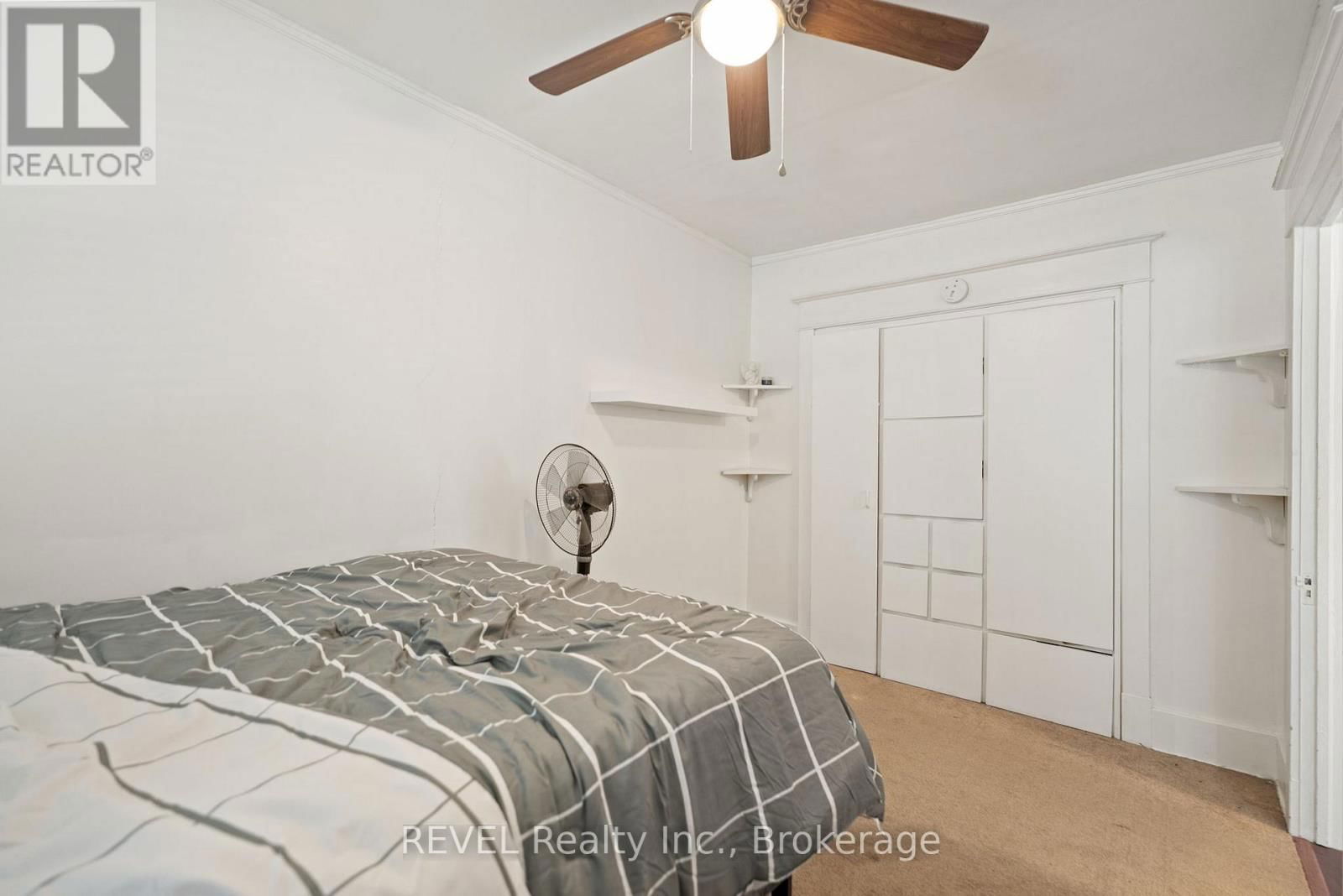 224 JARVIS STREET Image 14