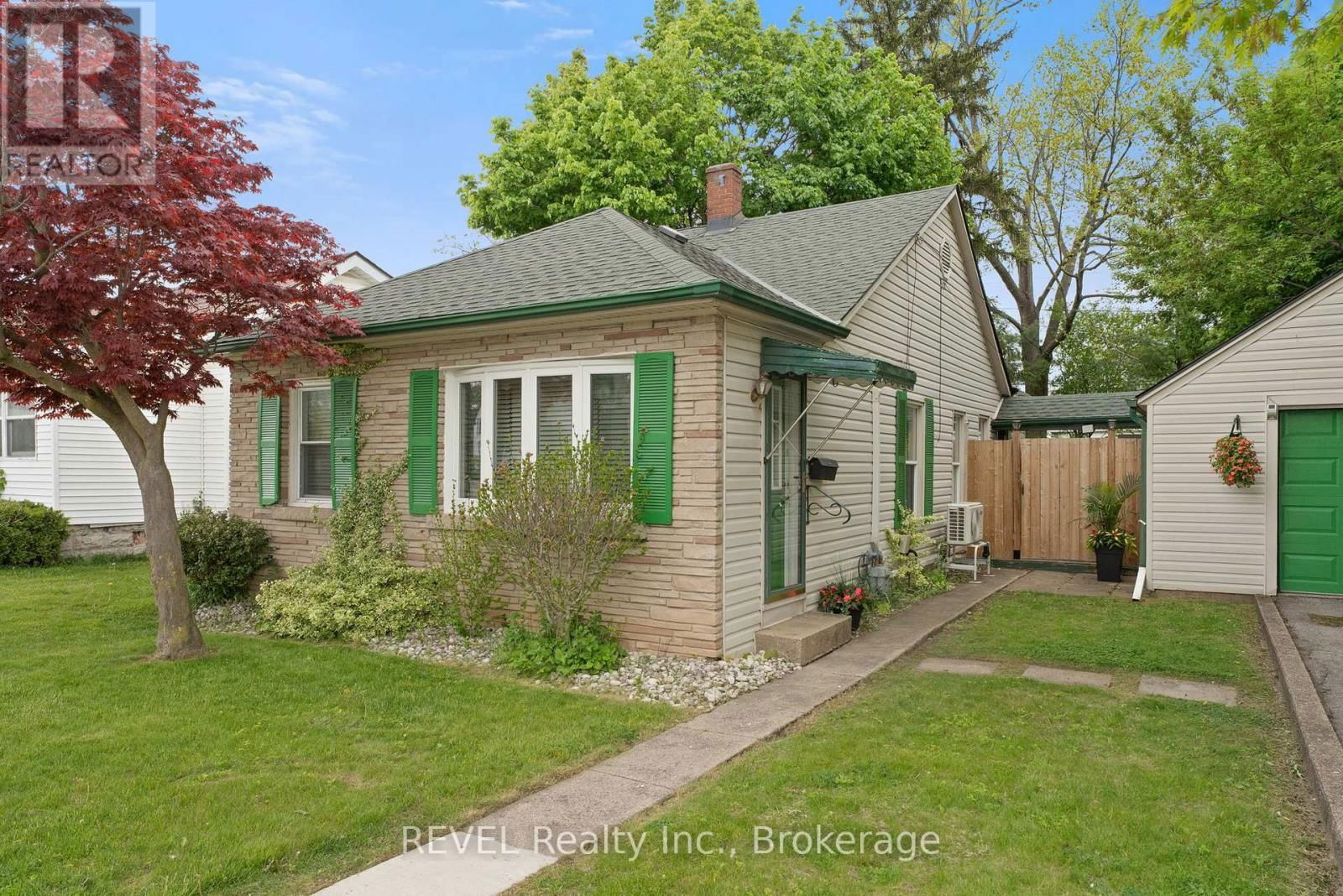 224 JARVIS STREET Image 2