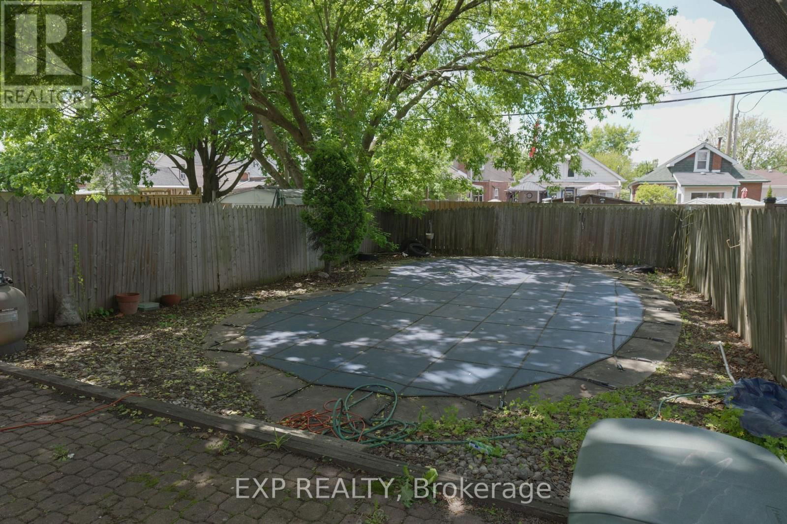 111 PARK ROW NORTH Image 32