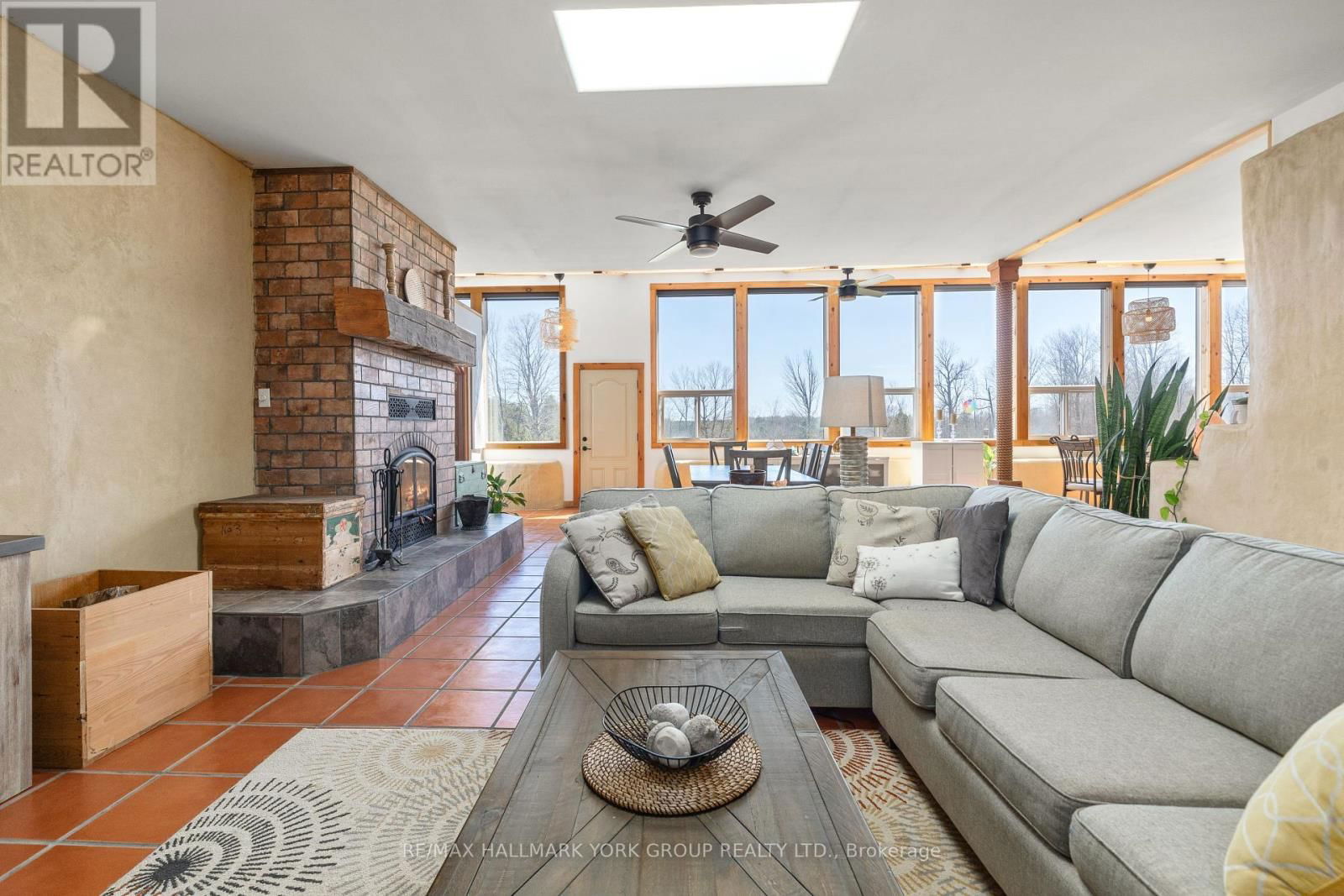 1375 QUEENSBOROUGH ROAD Image 7