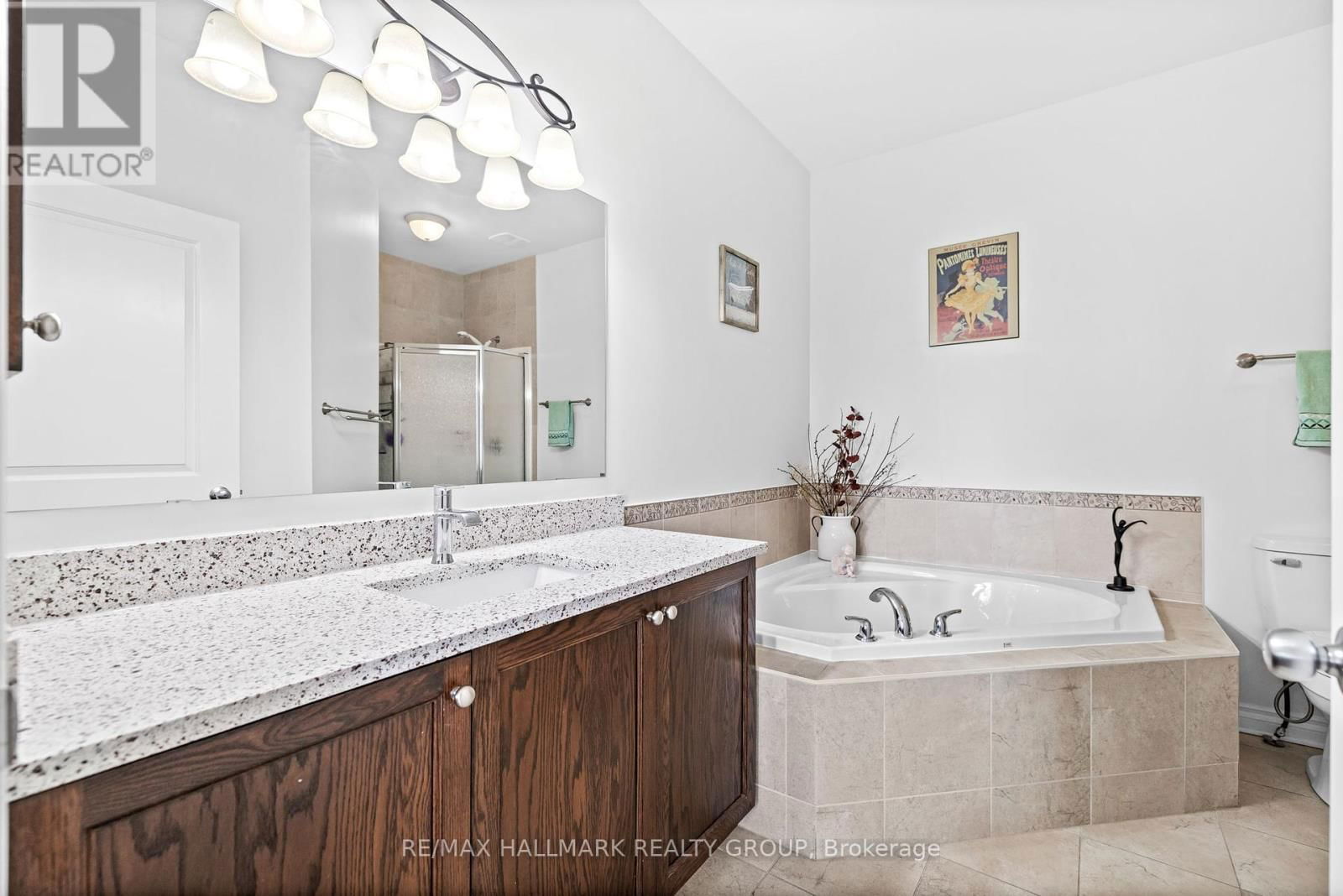 914 EASTBORO AVENUE Image 20