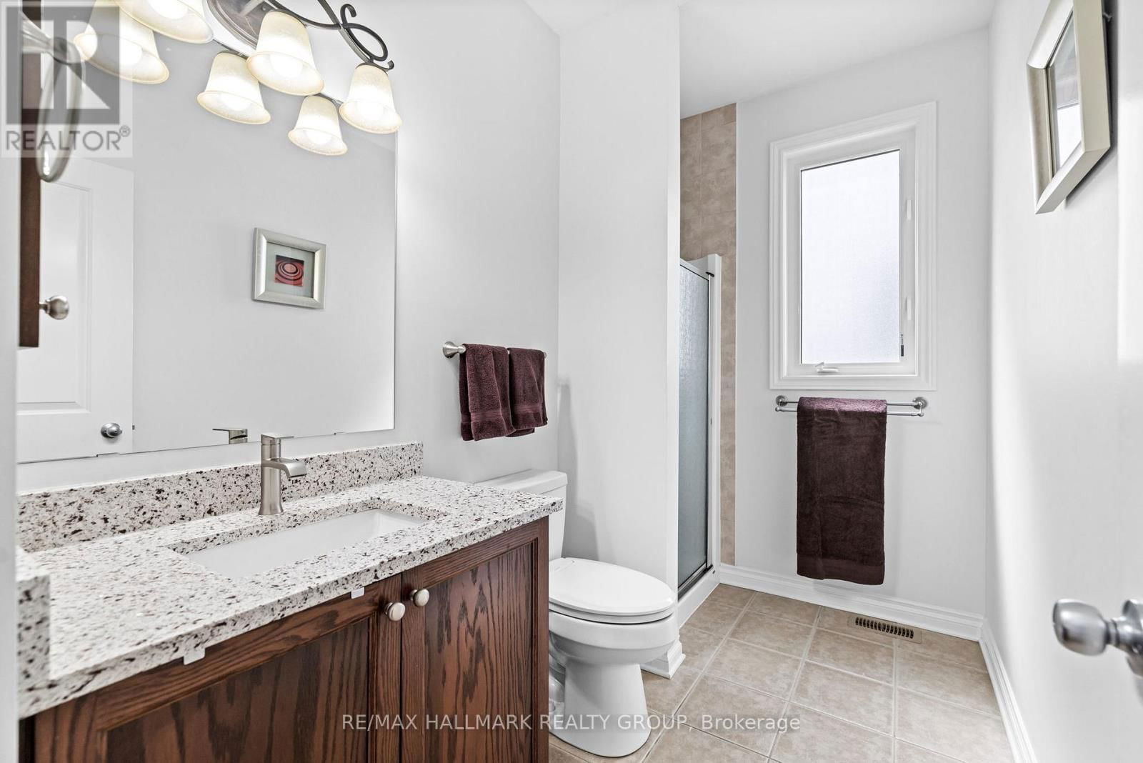 914 EASTBORO AVENUE Image 25
