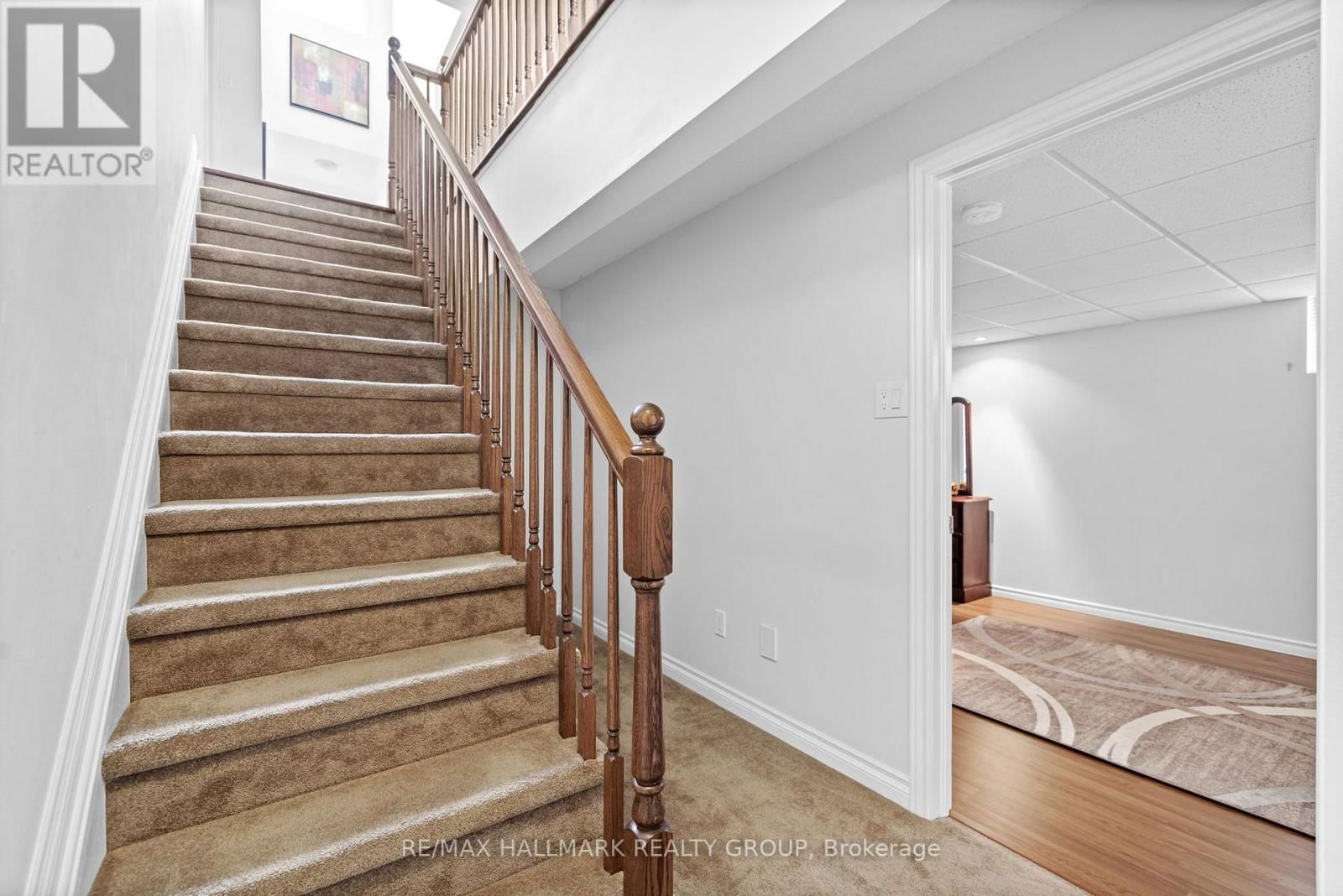 914 EASTBORO AVENUE Image 27