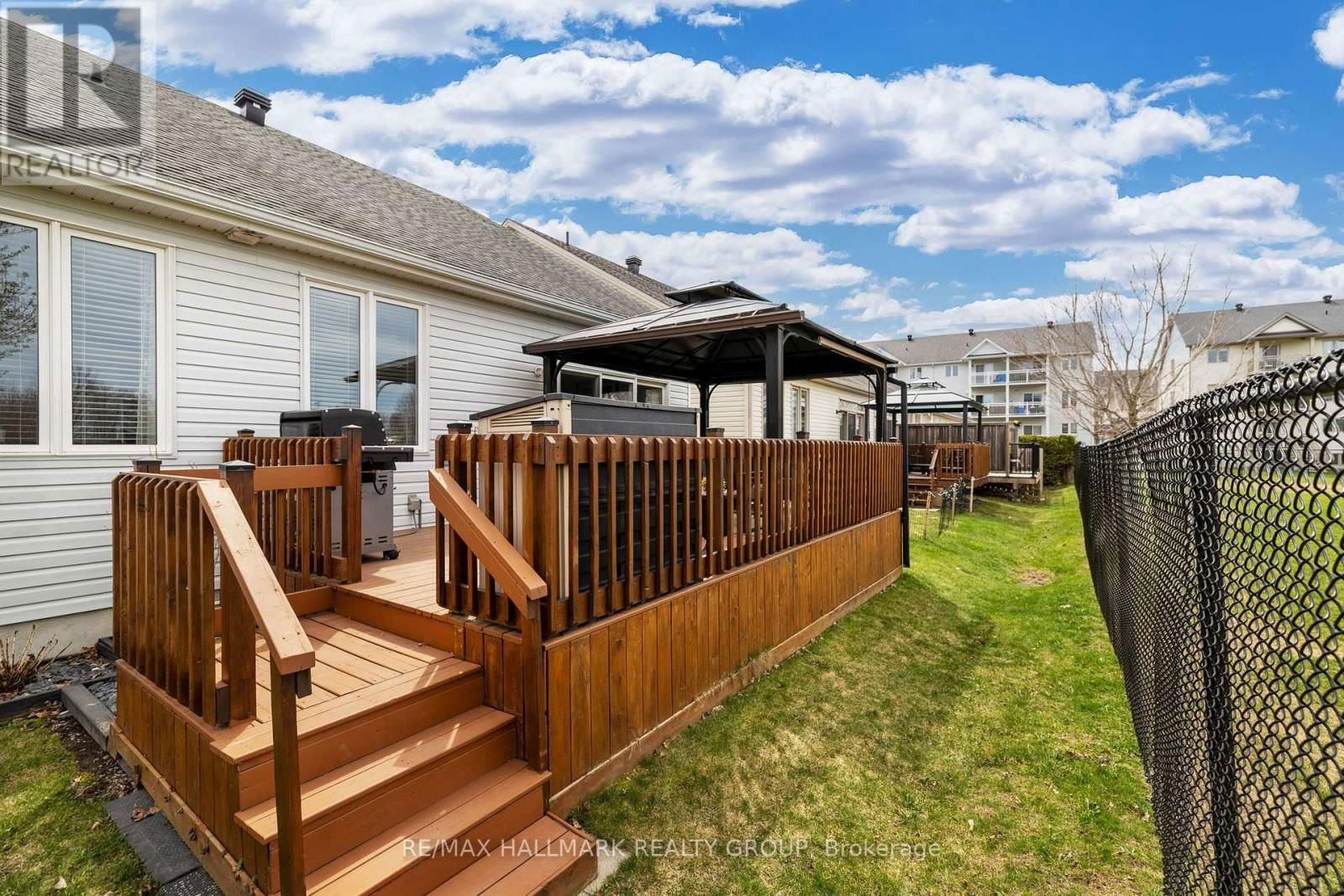 914 EASTBORO AVENUE Image 43