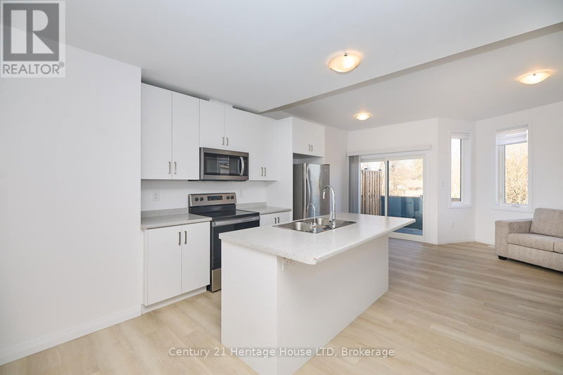 Tertiary Property View