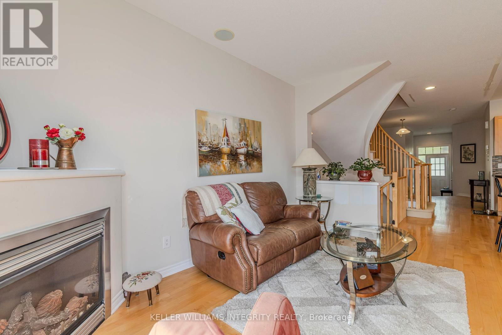 564 REMNOR AVENUE Image 22