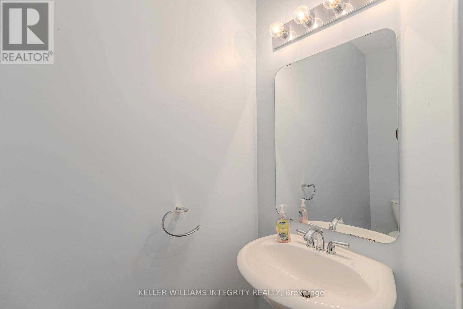 564 REMNOR AVENUE Image 24