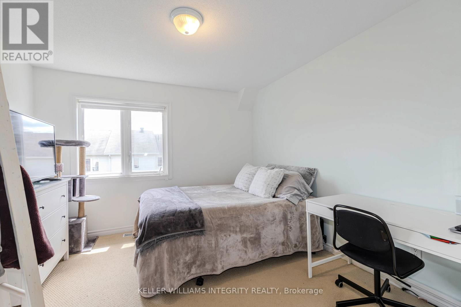 564 REMNOR AVENUE Image 26