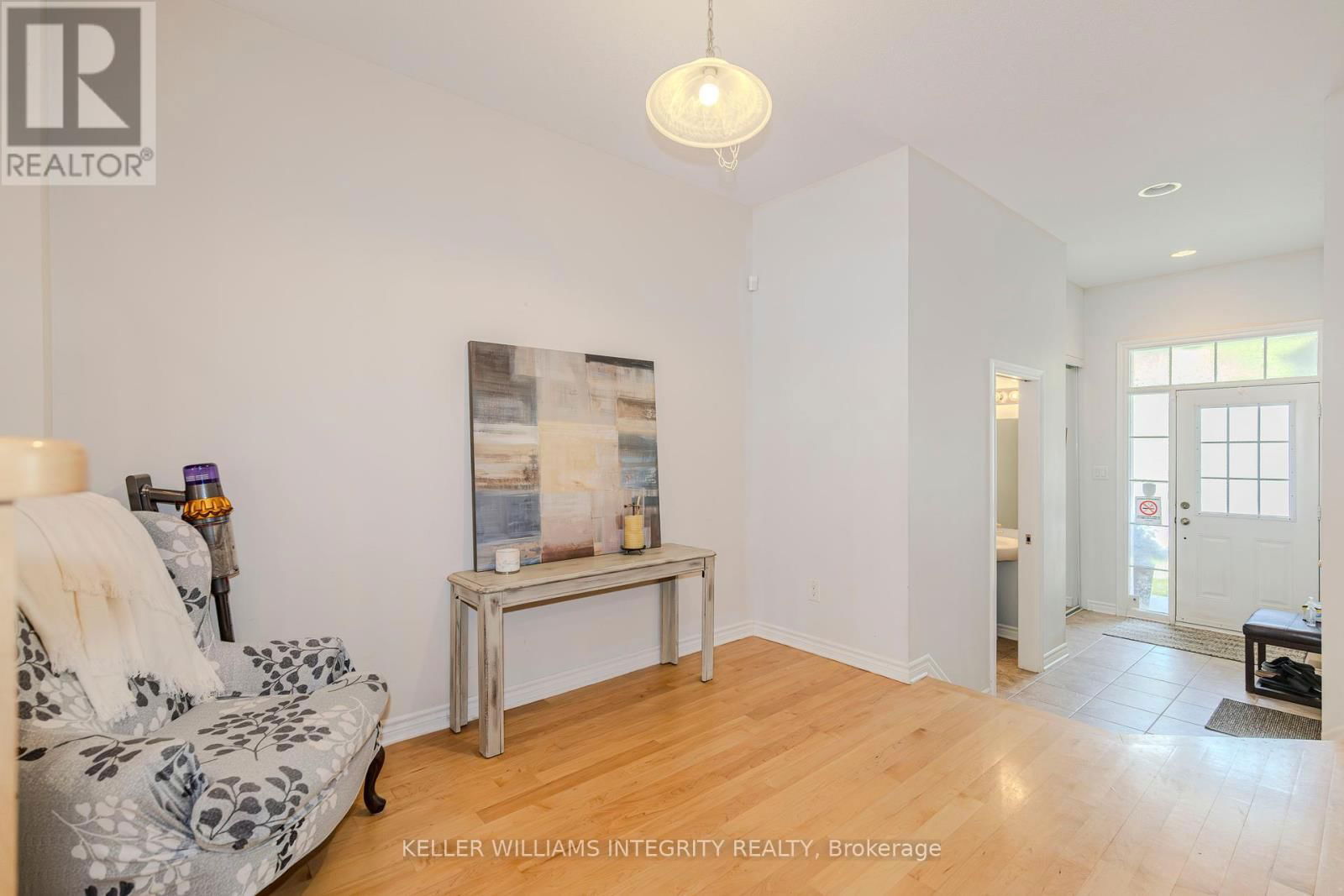 564 REMNOR AVENUE Image 5