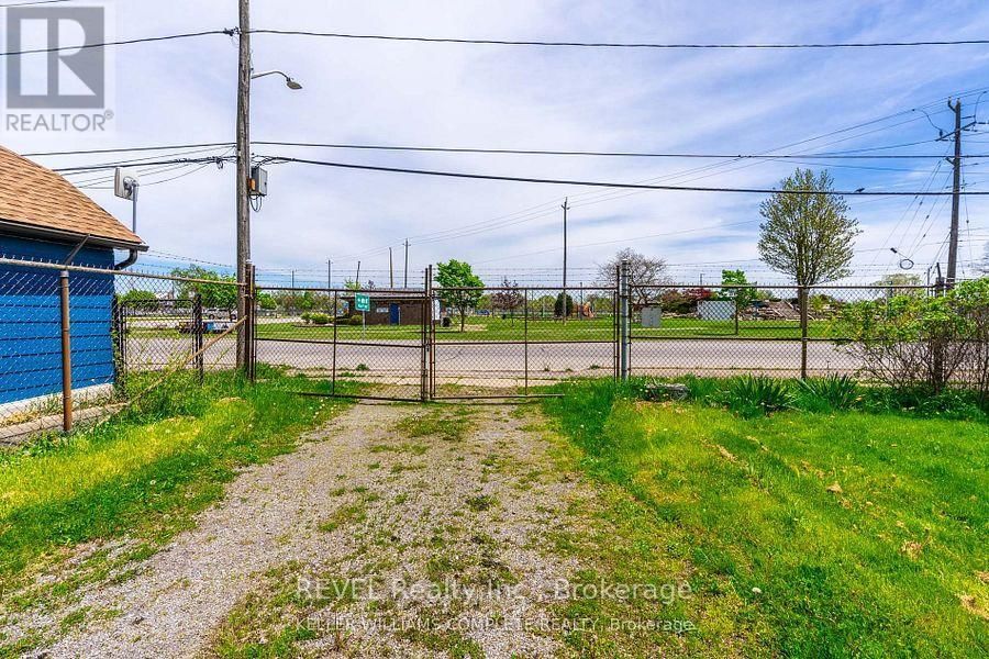 23 AMELIA STREET Image 11