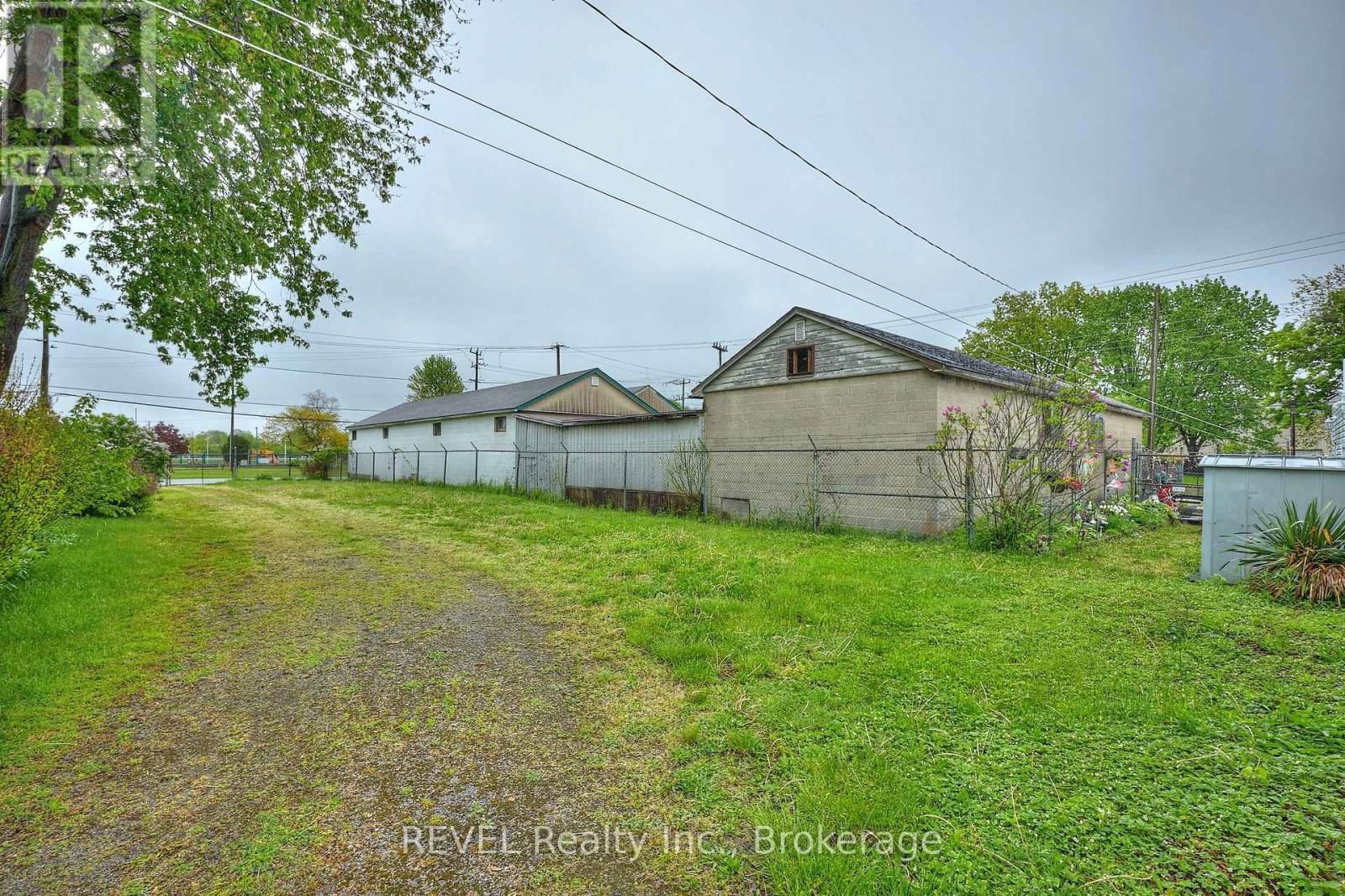 23 AMELIA STREET Image 12