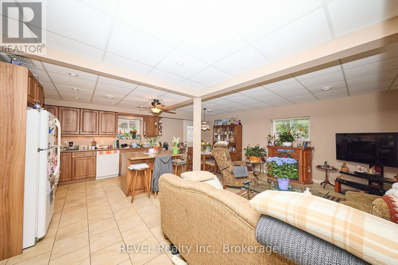 23 AMELIA STREET Image 17