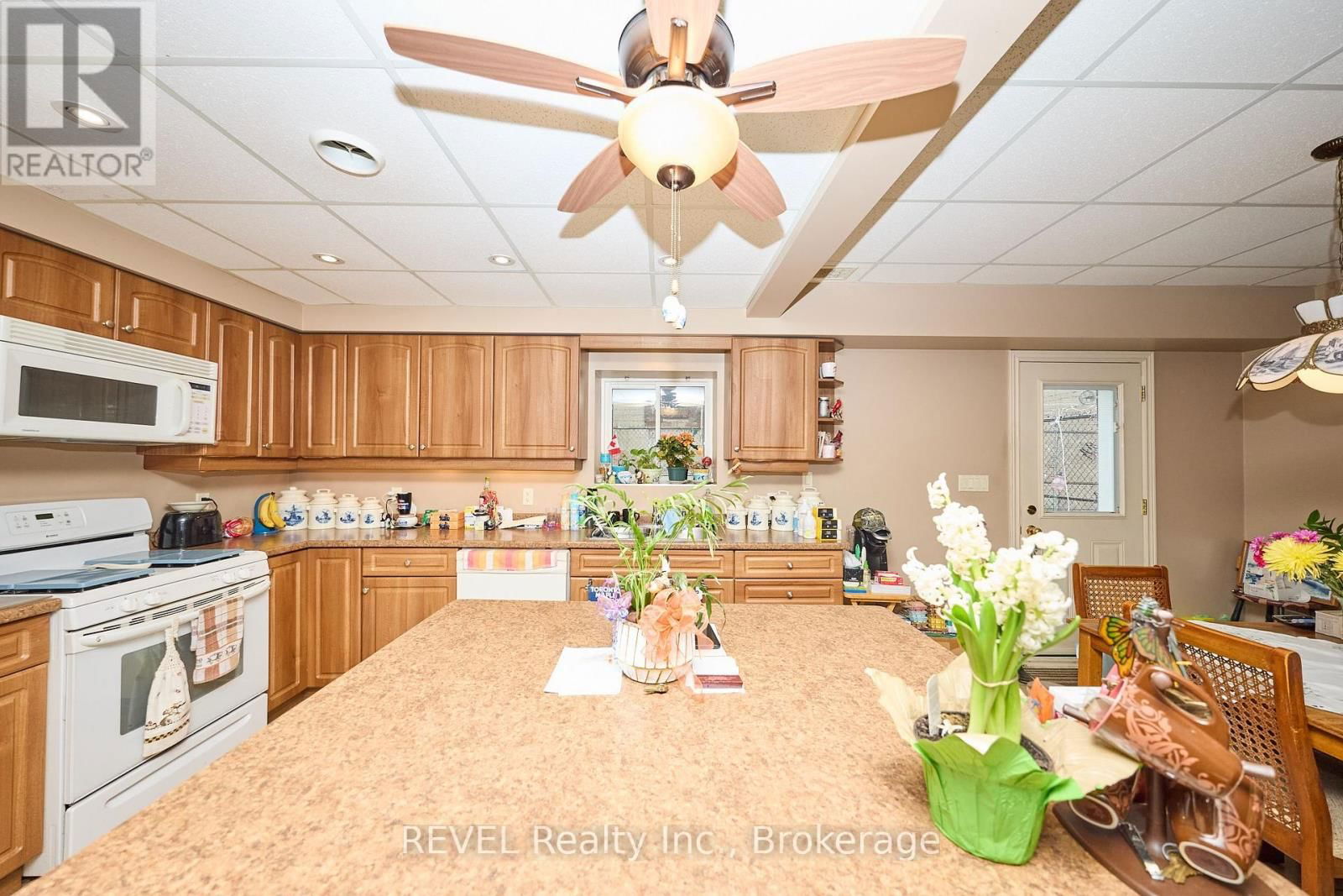 23 AMELIA STREET Image 20