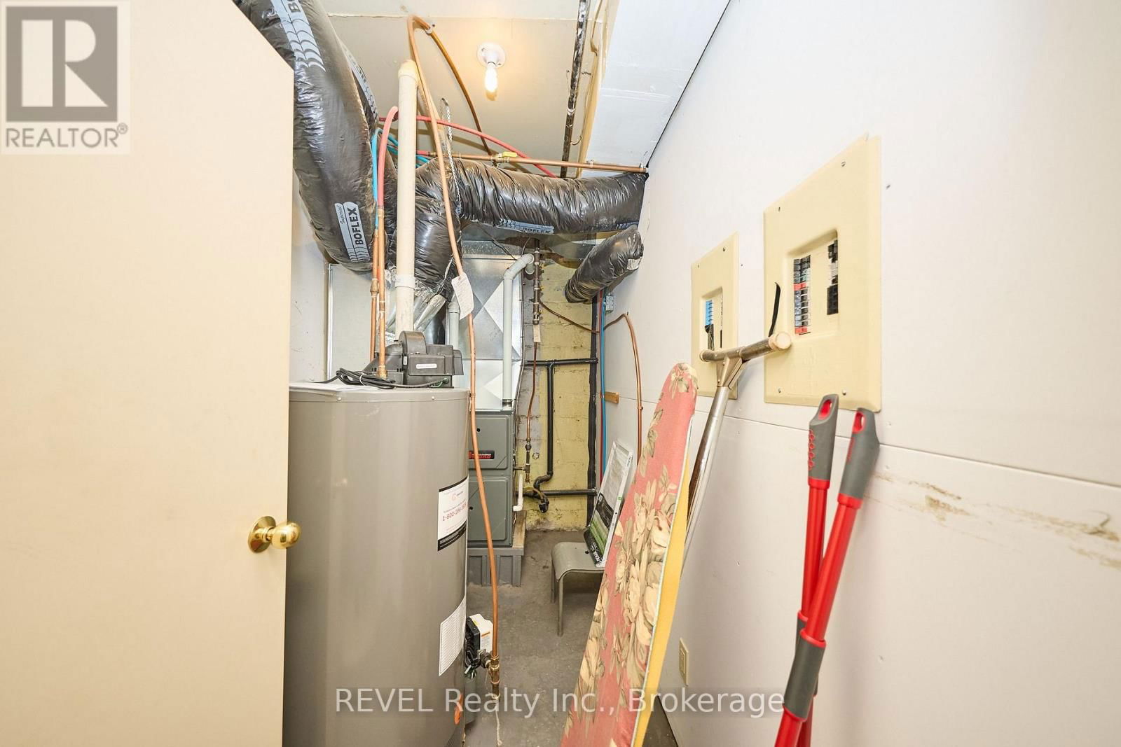 23 AMELIA STREET Image 26