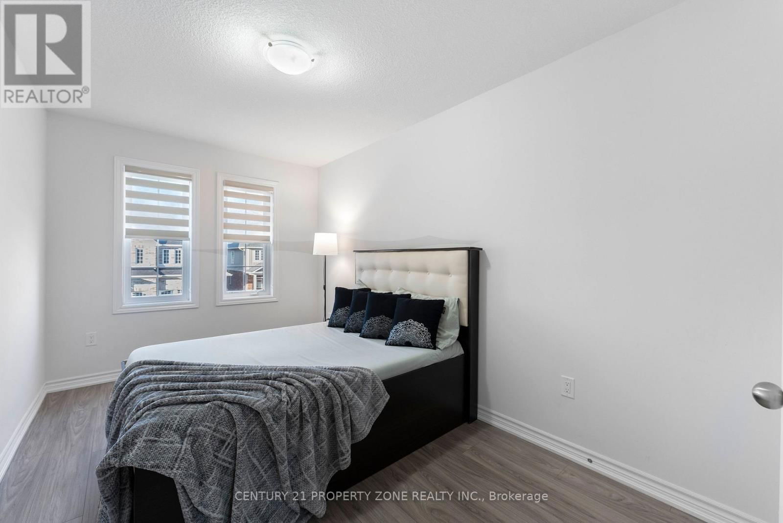 19 ELSEGOOD DRIVE Image 13
