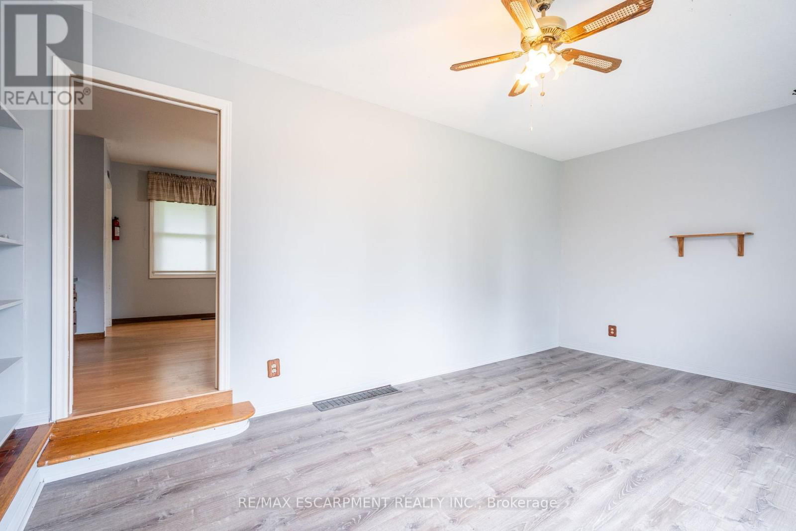 2583 BINBROOK ROAD Image 11