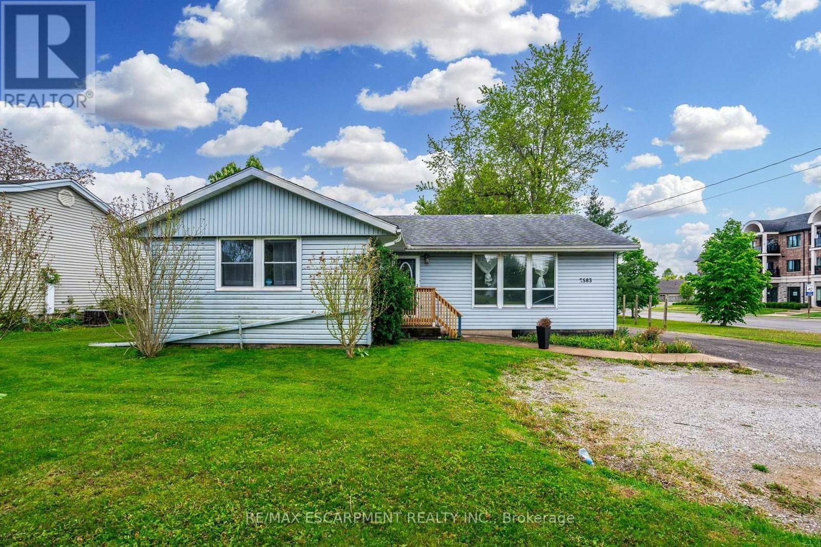 2583 BINBROOK ROAD Image 3