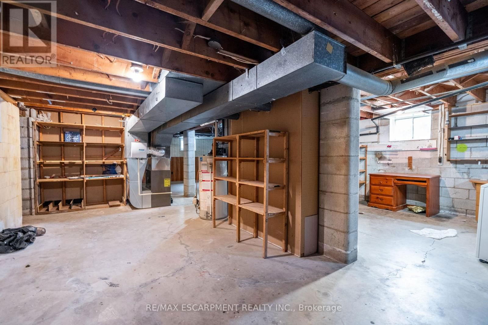 2583 BINBROOK ROAD Image 30