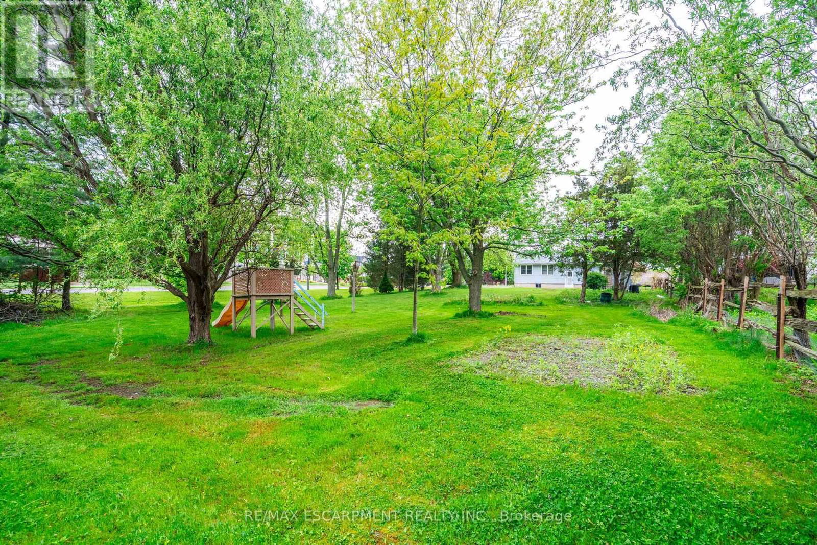 2583 BINBROOK ROAD Image 35