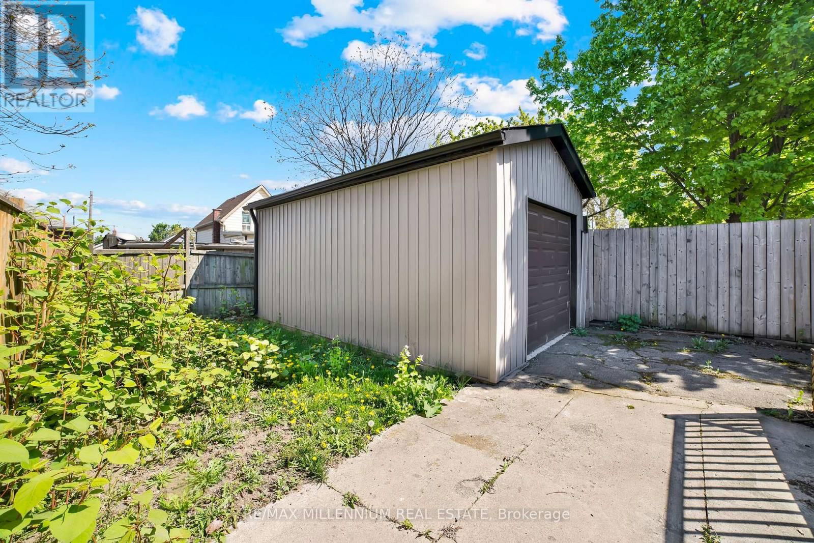 28 ALBEMARLE STREET Image 35
