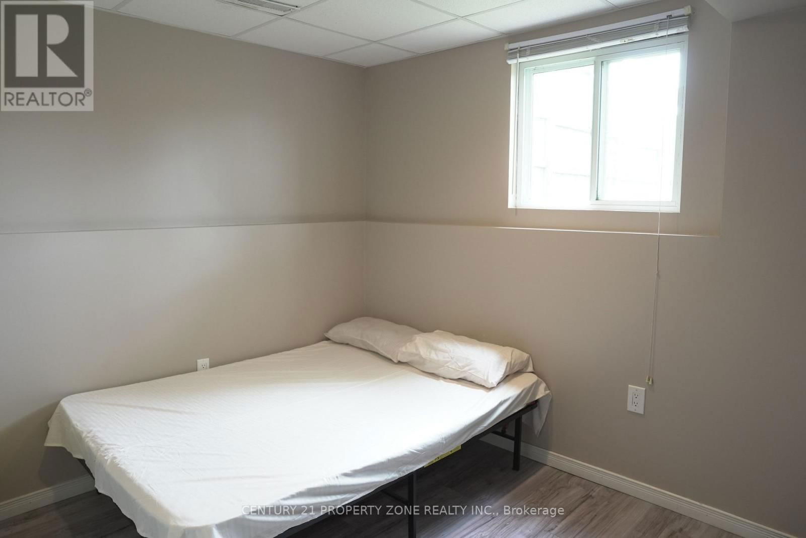 1437 HANSEN CRESCENT WEST Image 15