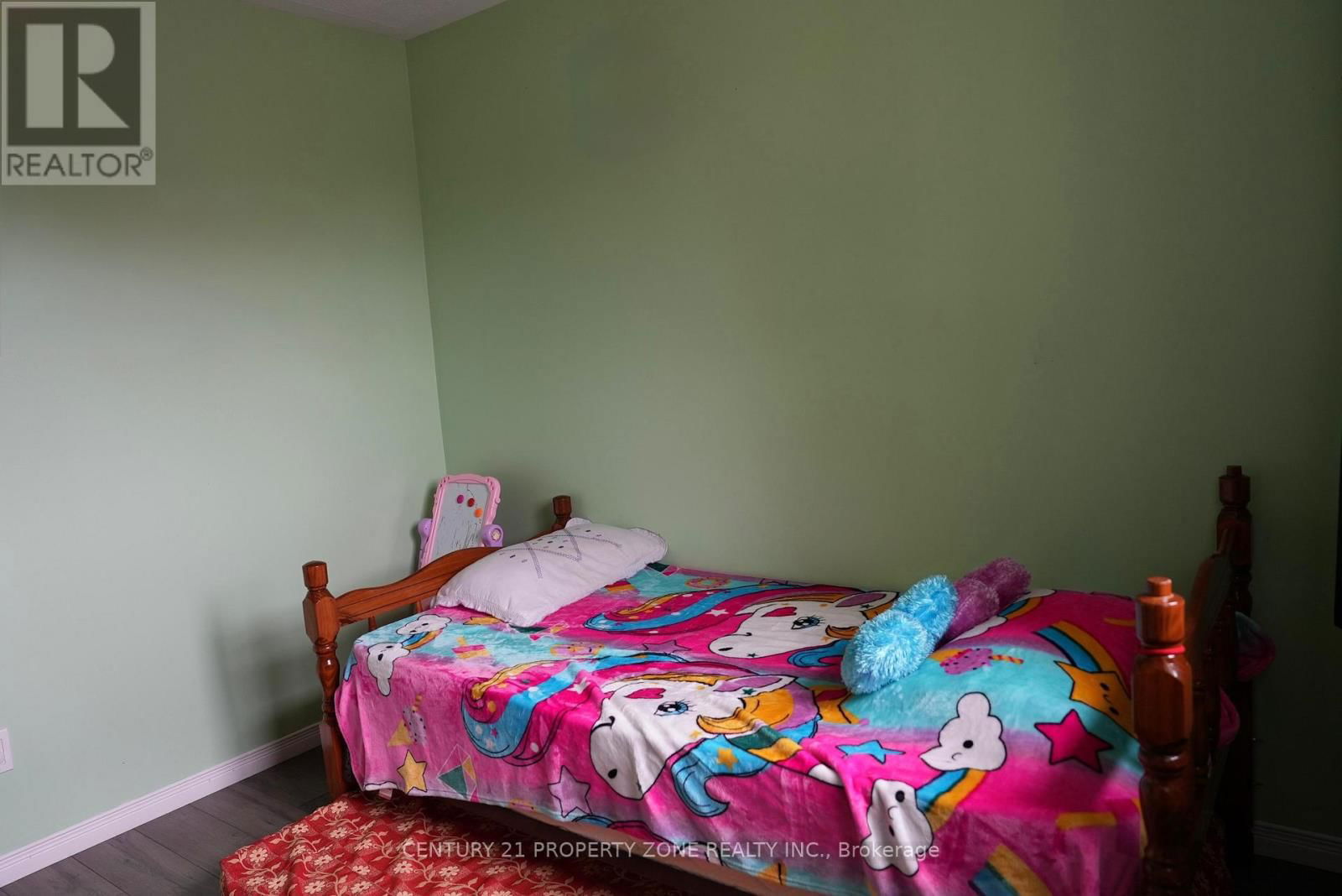 1437 HANSEN CRESCENT WEST Image 17