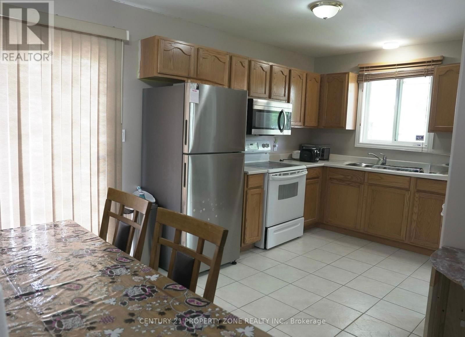 1437 HANSEN CRESCENT WEST Image 5