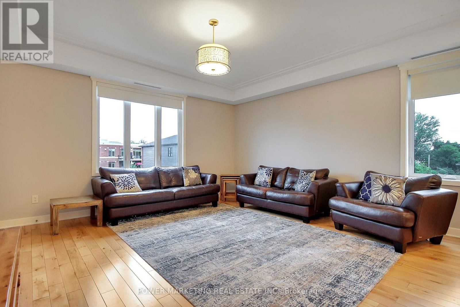 69 DONALD STREET Image 21