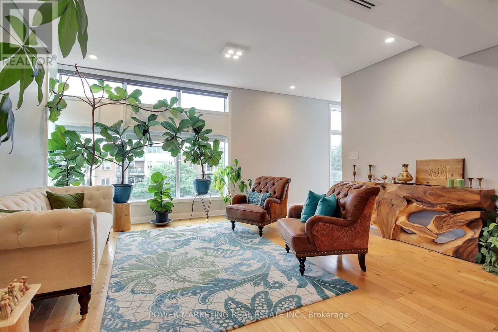69 DONALD STREET Image 26