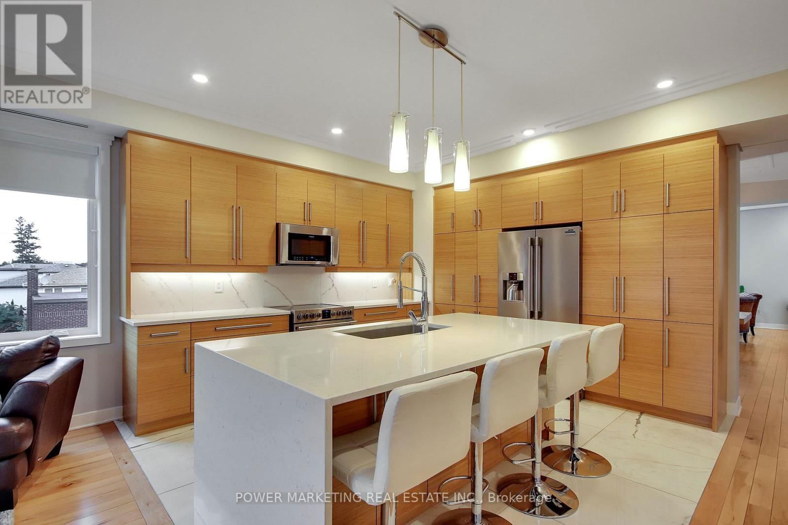 69 DONALD STREET Image 34