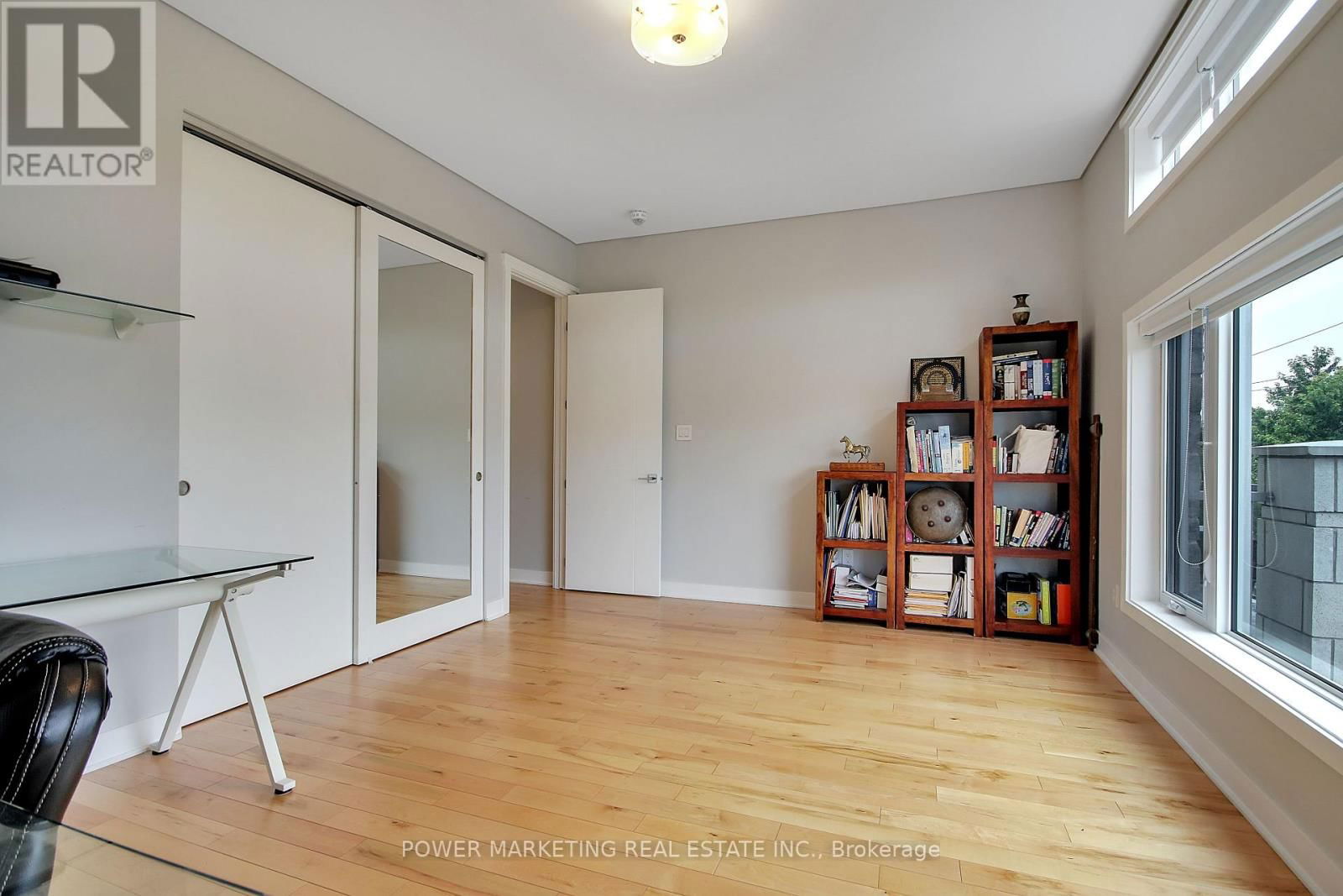 69 DONALD STREET Image 7