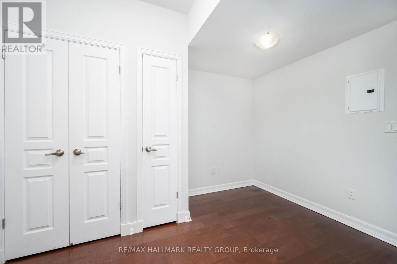 405 - 238 BESSERER STREET Image 15
