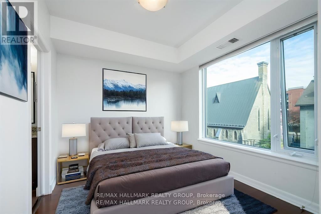 405 - 238 BESSERER STREET Image 36