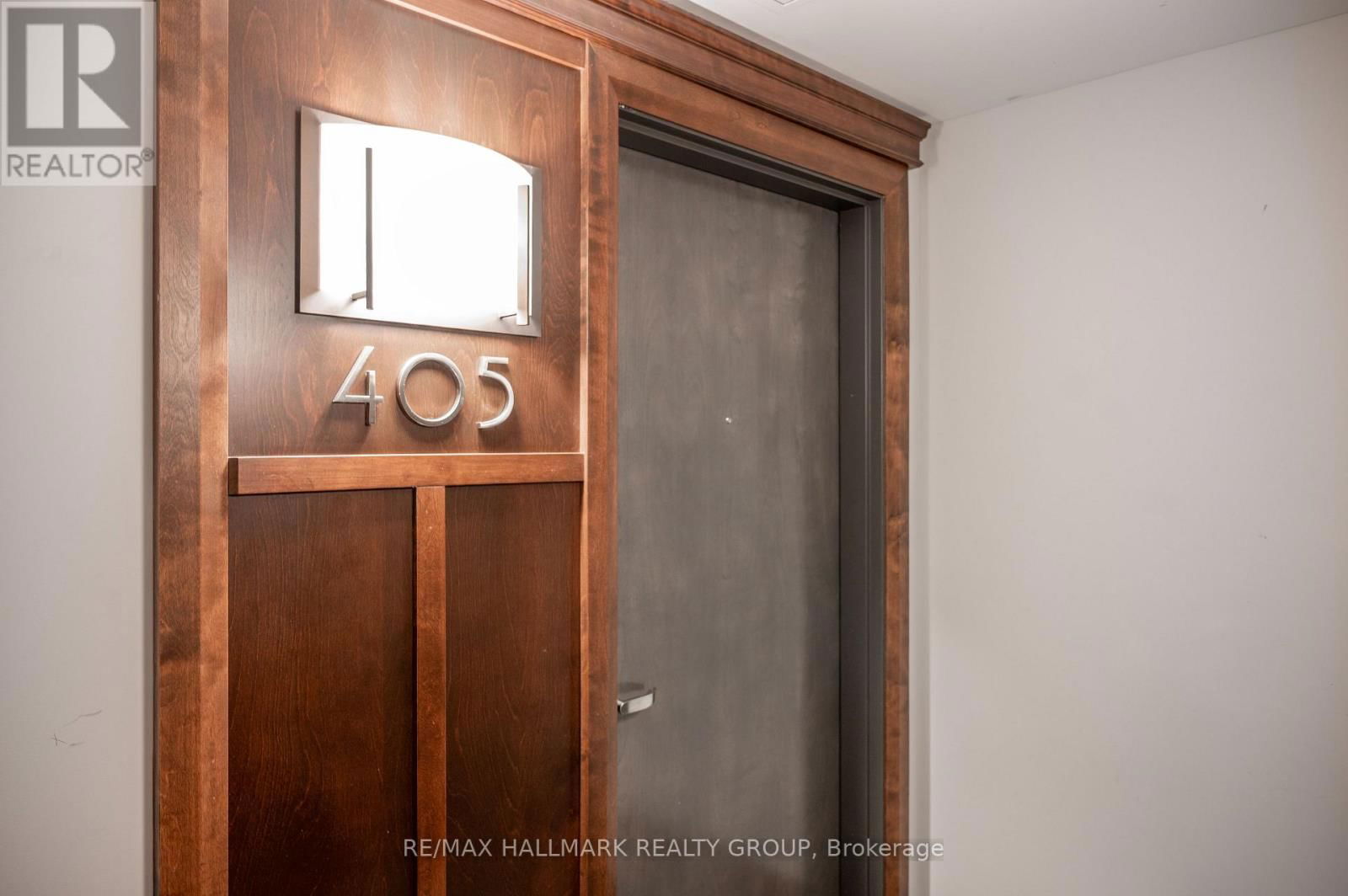 405 - 238 BESSERER STREET Image 6