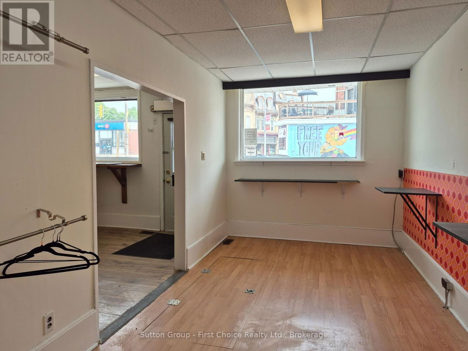 14 ISAAC STREET Image 4