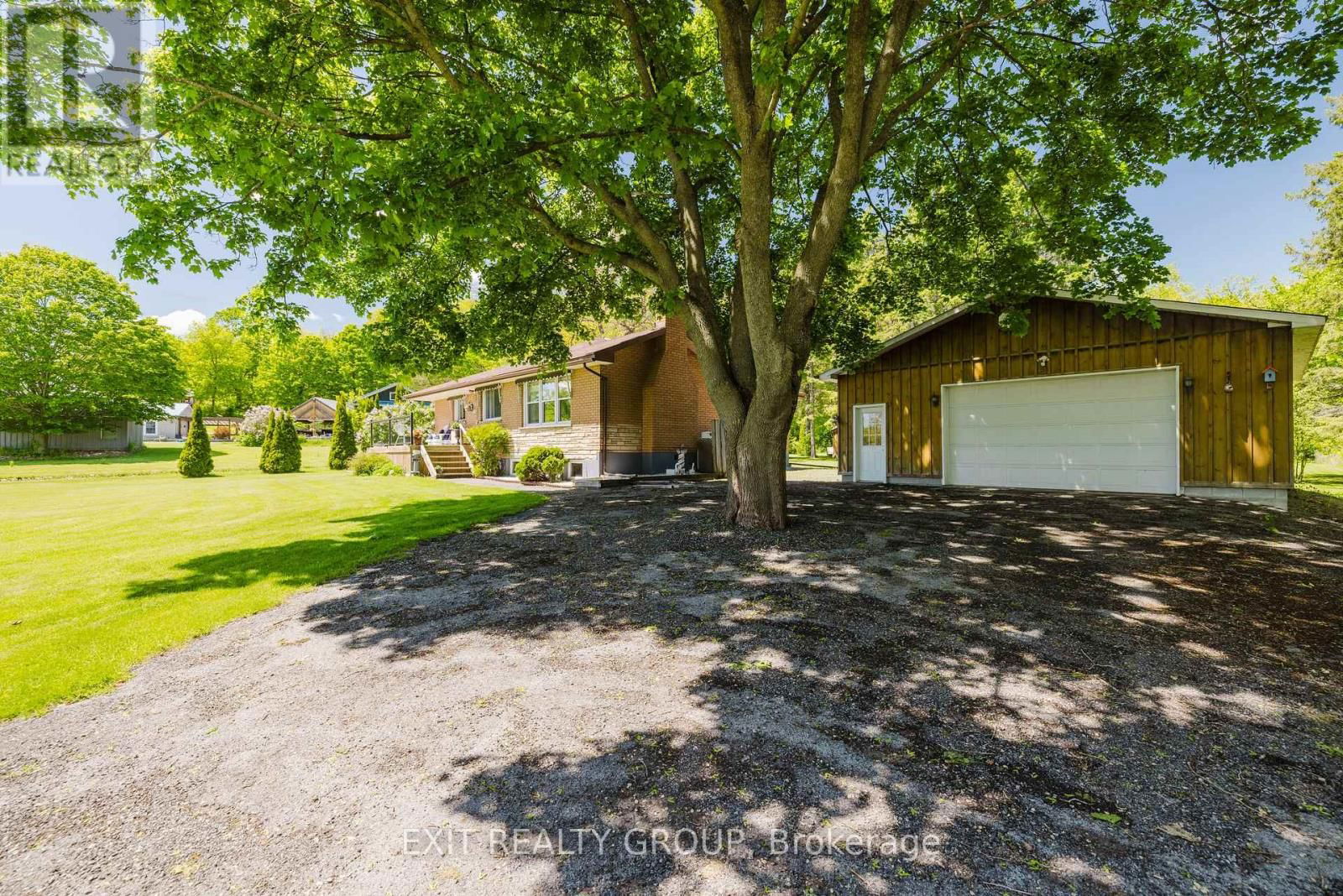 556 ROSEBUSH ROAD Image 26