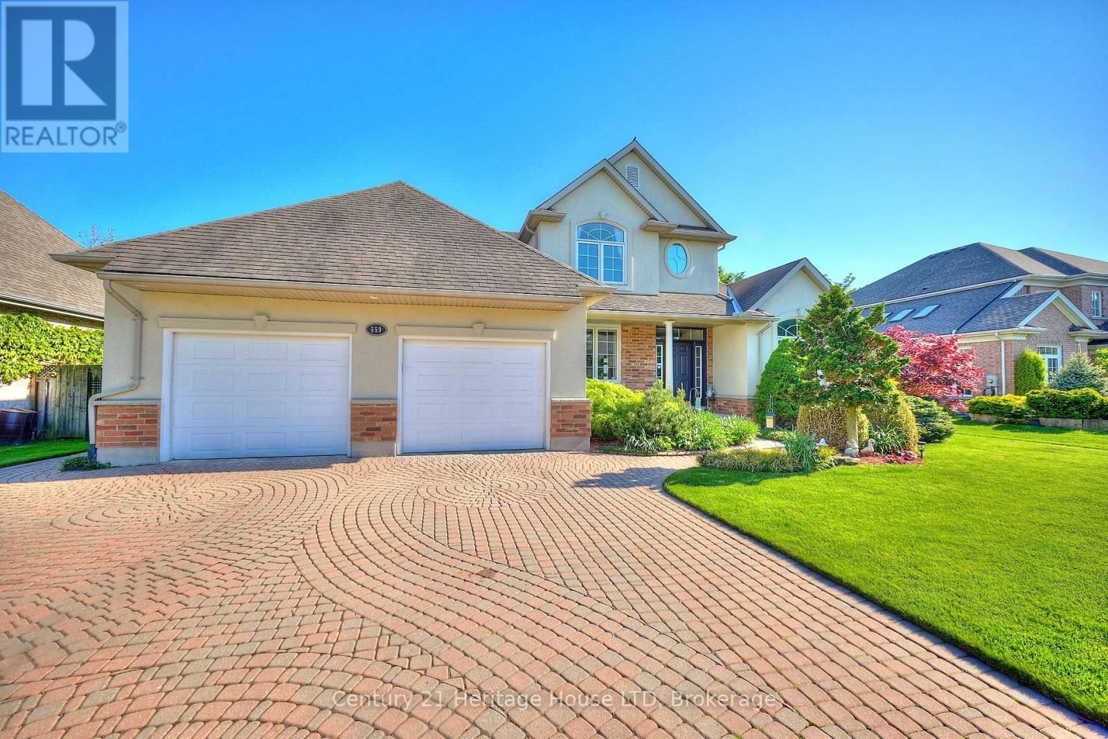 559 KENSINGTON COURT Image 2
