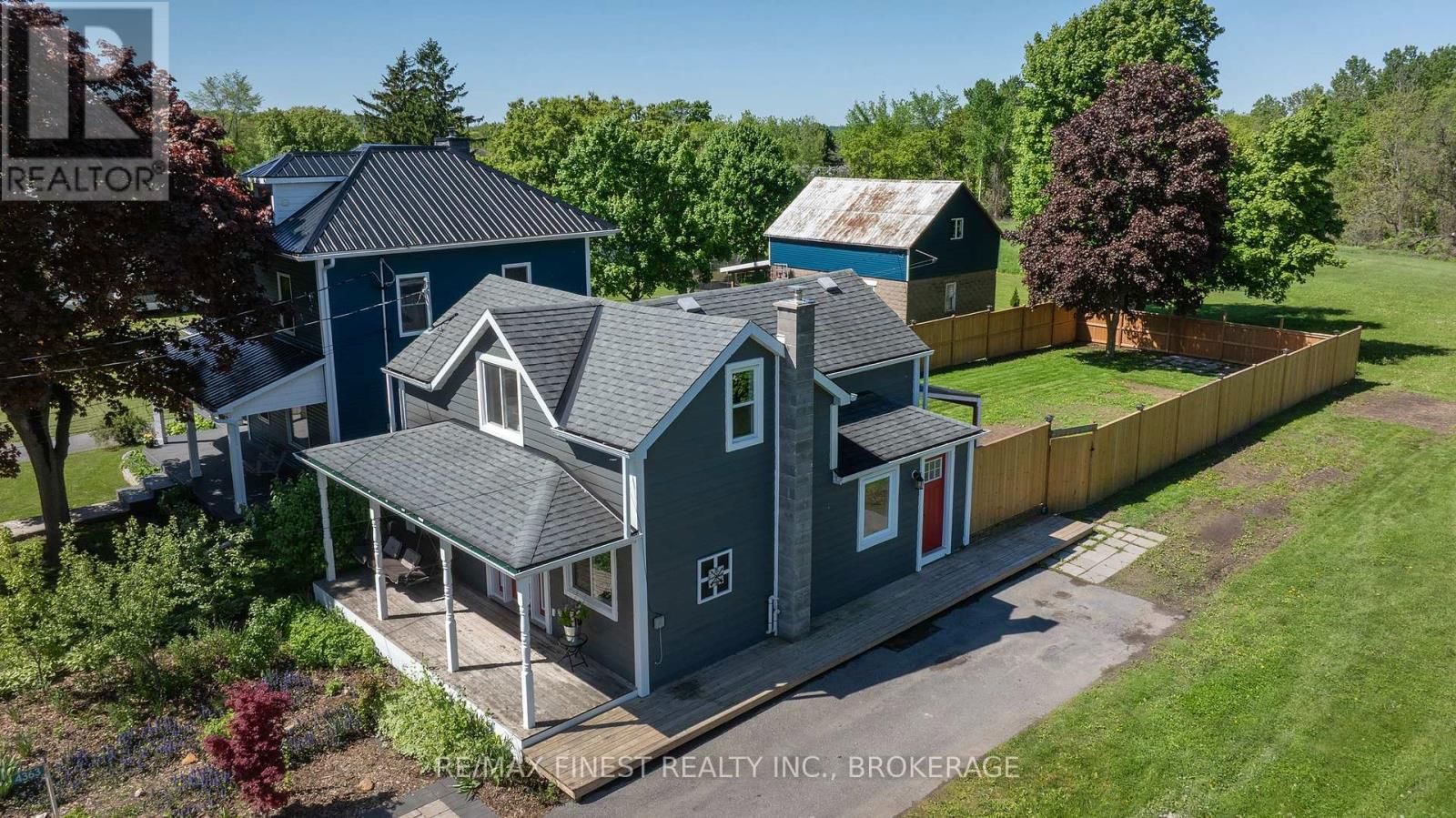 4363 NOTRE DAME STREET Image 44