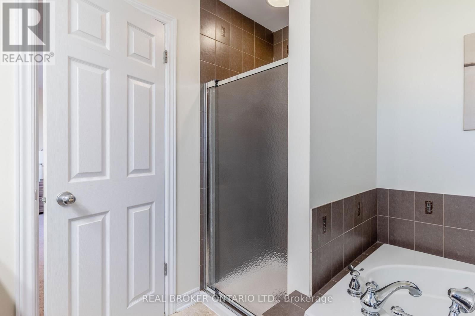 2473 ESPRIT DRIVE Image 27
