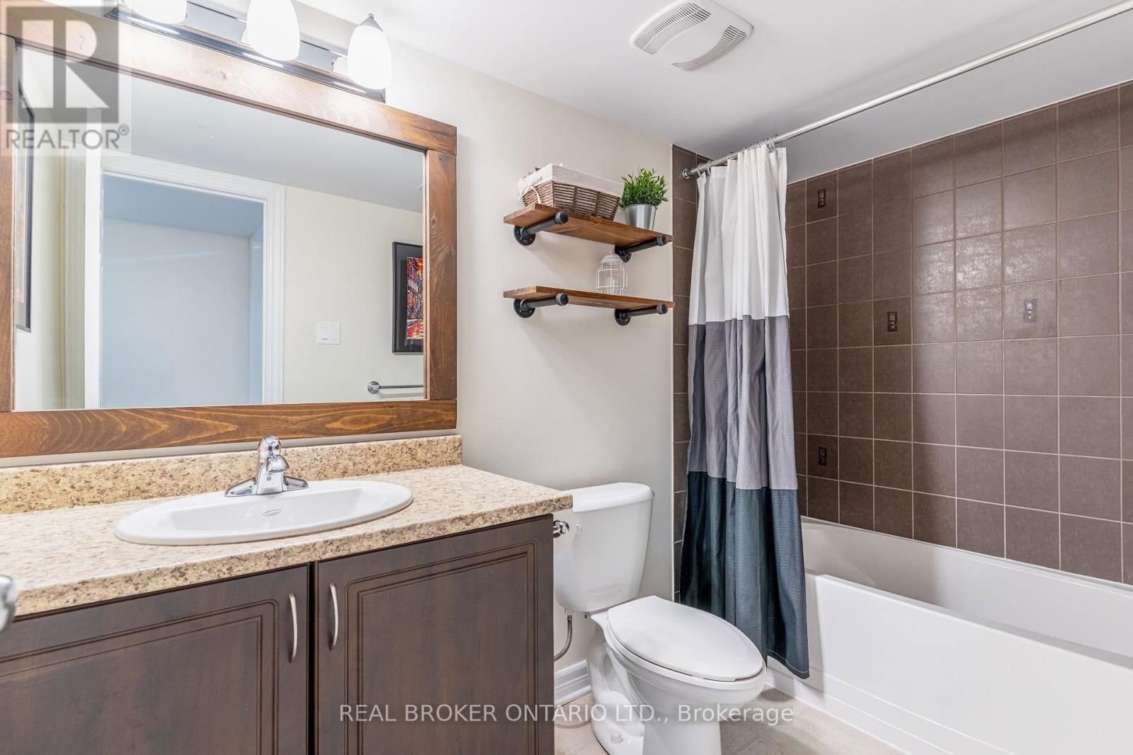 2473 ESPRIT DRIVE Image 34