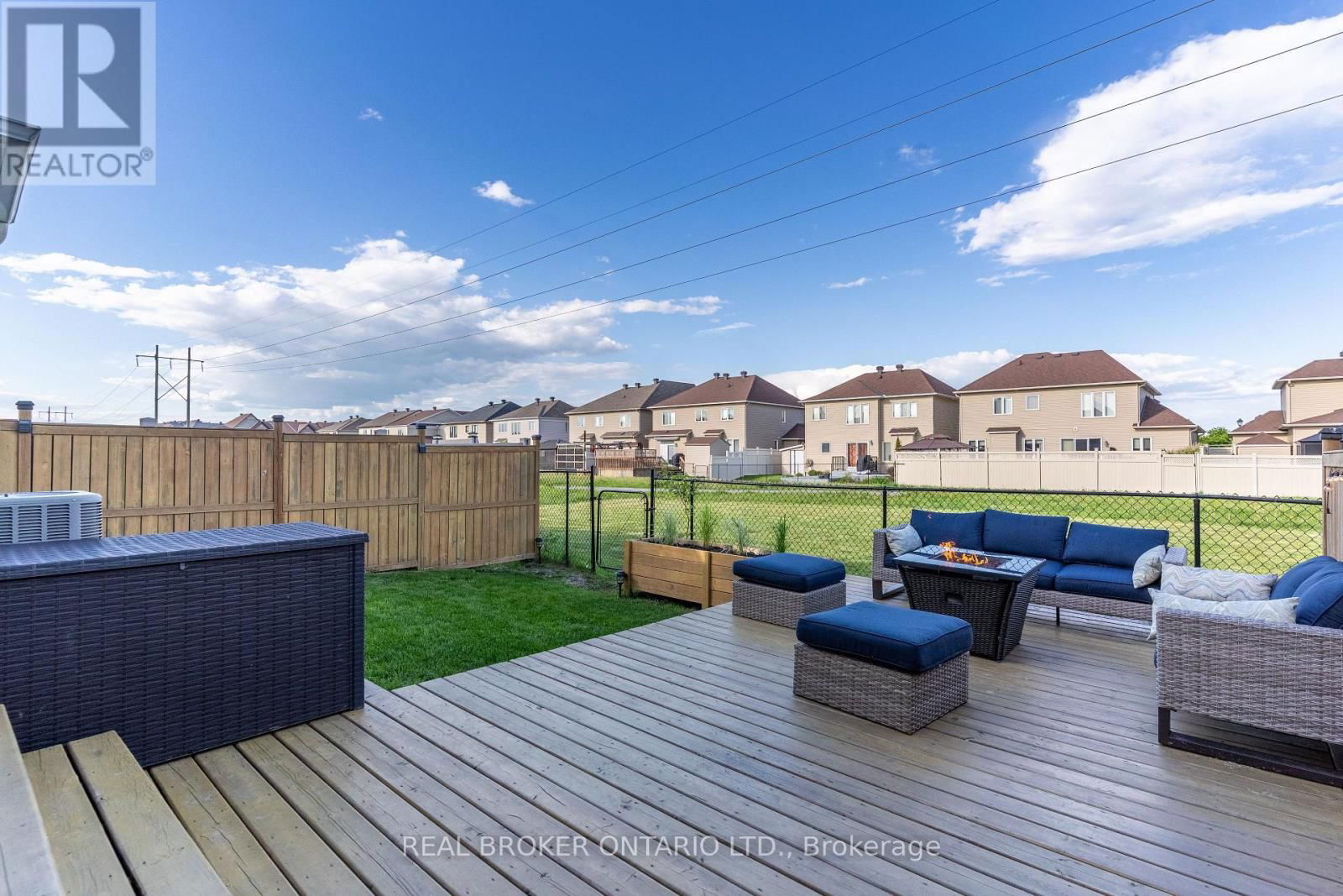 2473 ESPRIT DRIVE Image 37