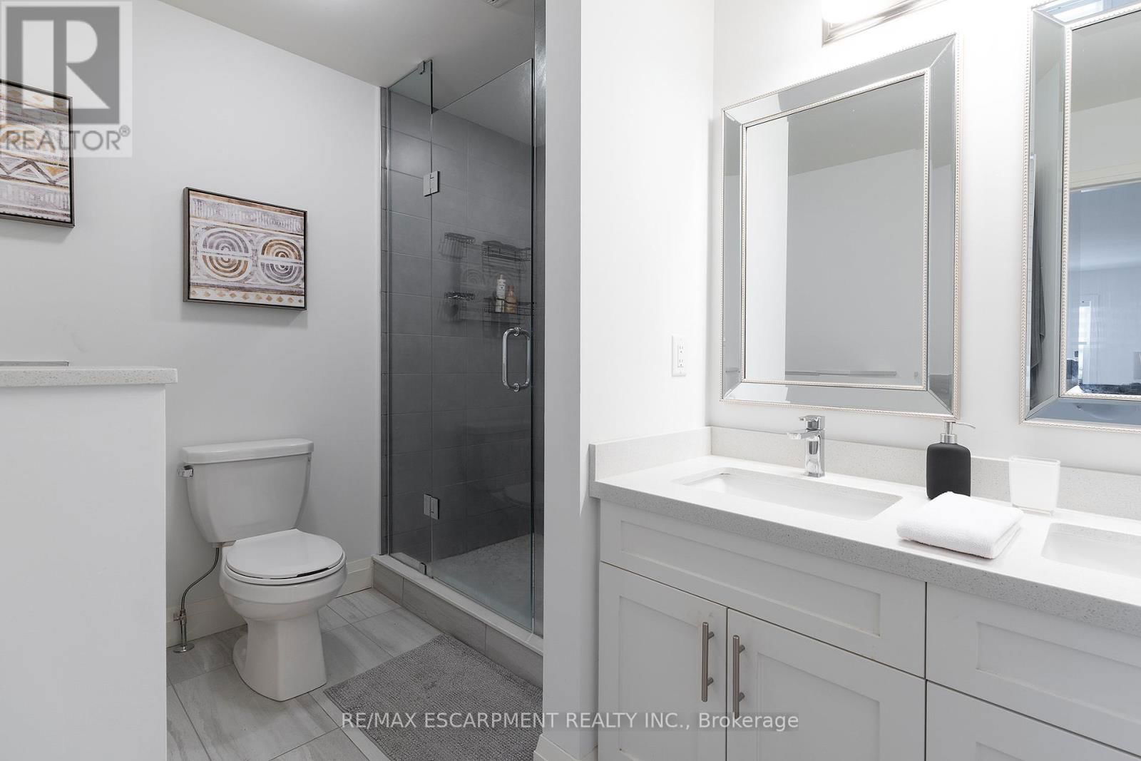 388 KLEIN CIRCLE Image 19